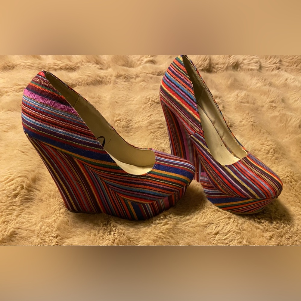 Club Couture  platform - wedges - pumps - colourful stripes